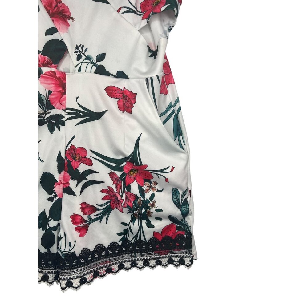CBR Floral Print Womens Romper With Lace Hem & Adjustable Straps Large - Picture 8 of 12